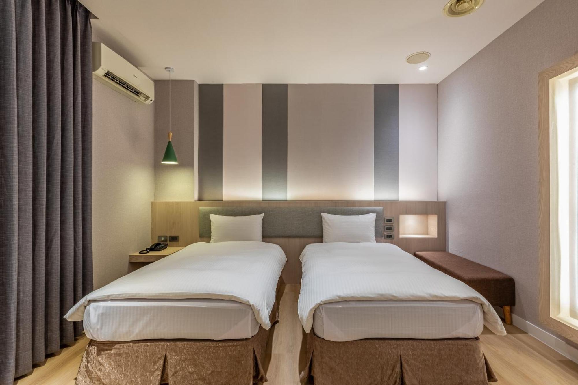 Fu Hsiang Hotel Yilan Habitación foto