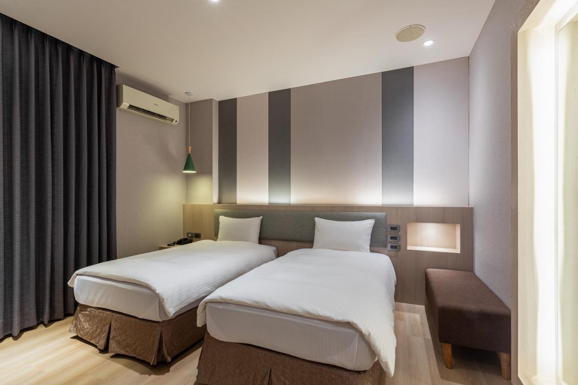 Fu Hsiang Hotel Yilan Habitación foto